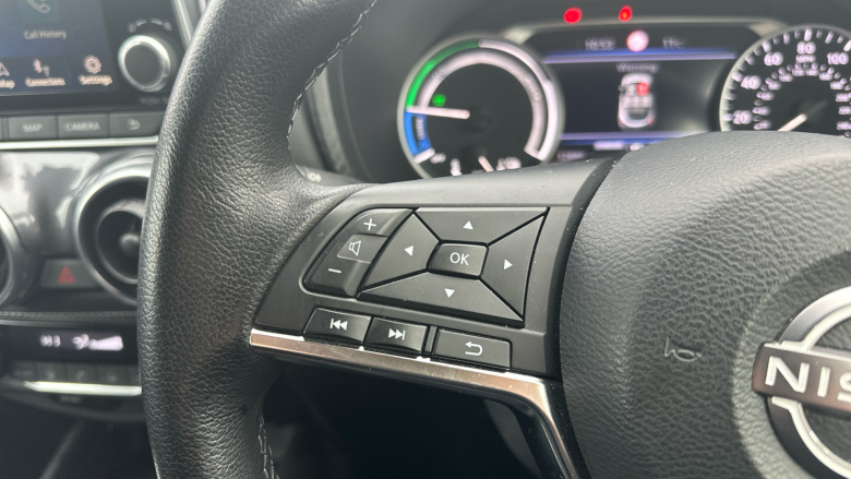 Nissan Juke 1.6 Hybrid N-Connecta 5dr Auto Hybrid Hatchback